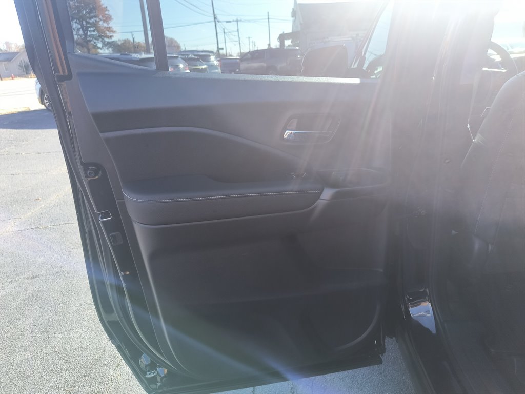2021 Honda Ridgeline - $30,999