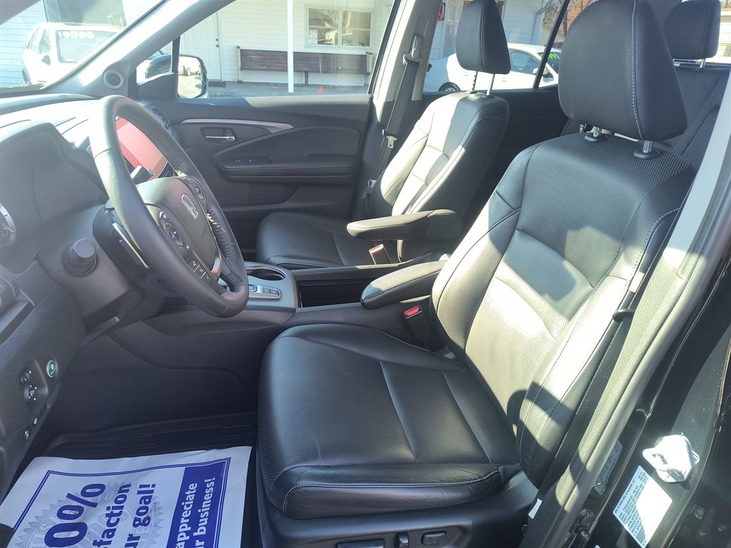 2021 Honda Ridgeline - $30,999