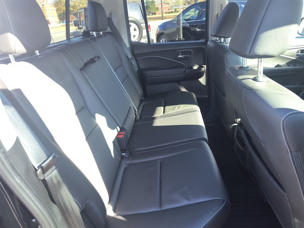 2021 Honda Ridgeline - $30,999