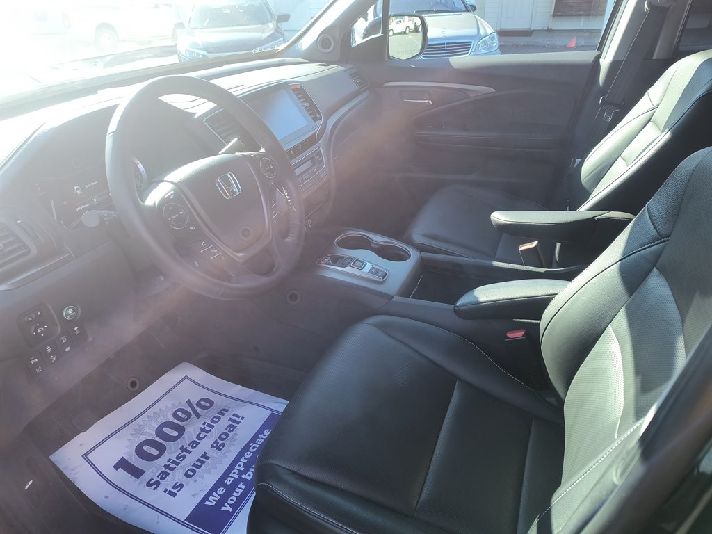 2021 Honda Ridgeline - $30,999