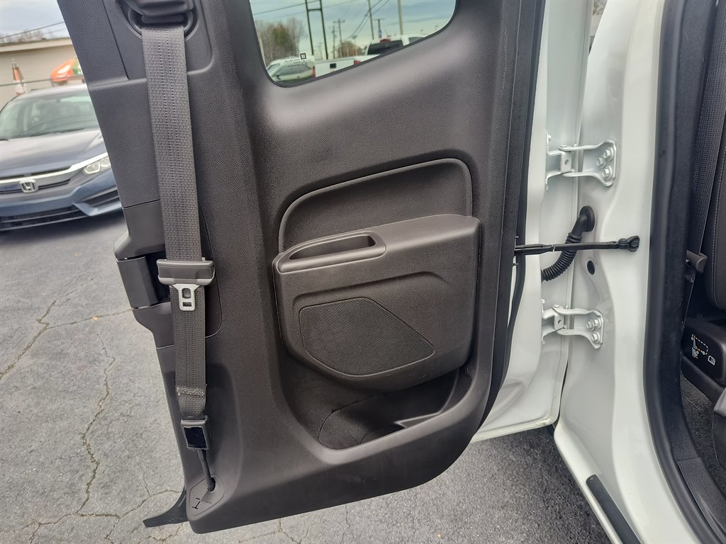 2016 GMC Canyon - $19,999