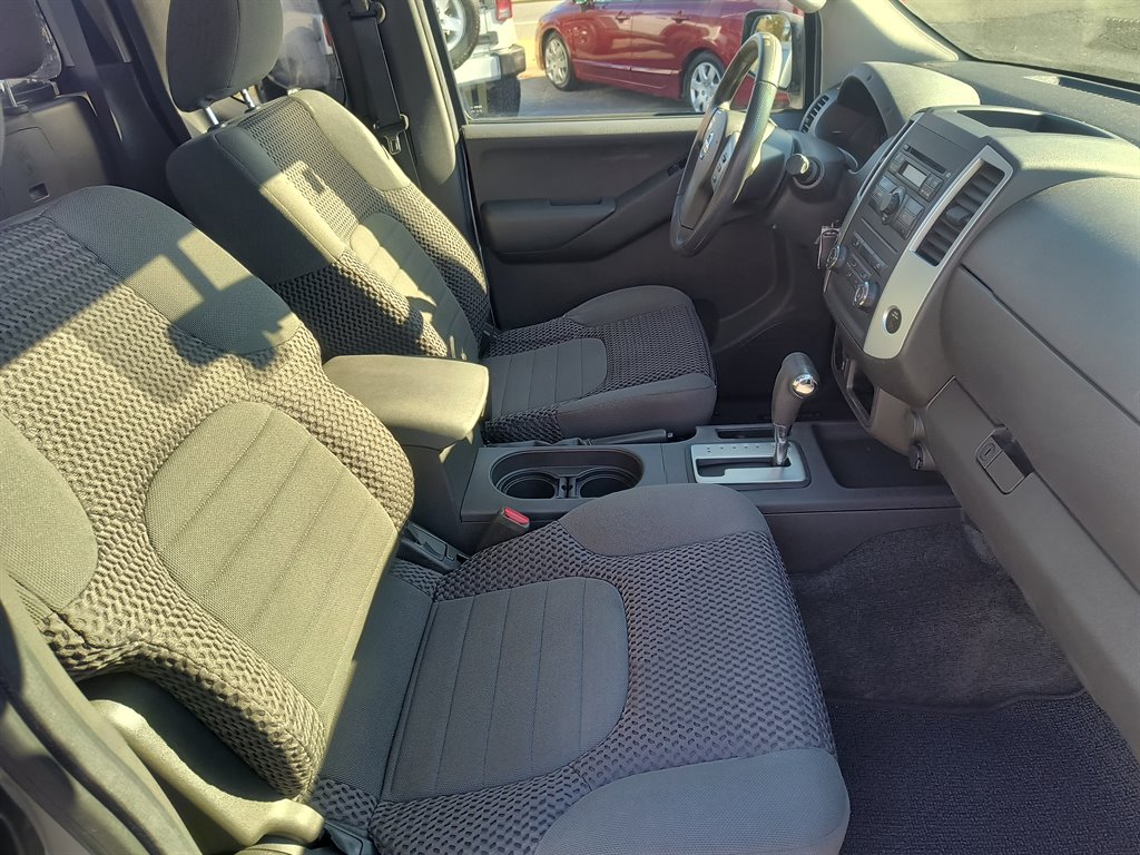 2012 Nissan Frontier - $10,999