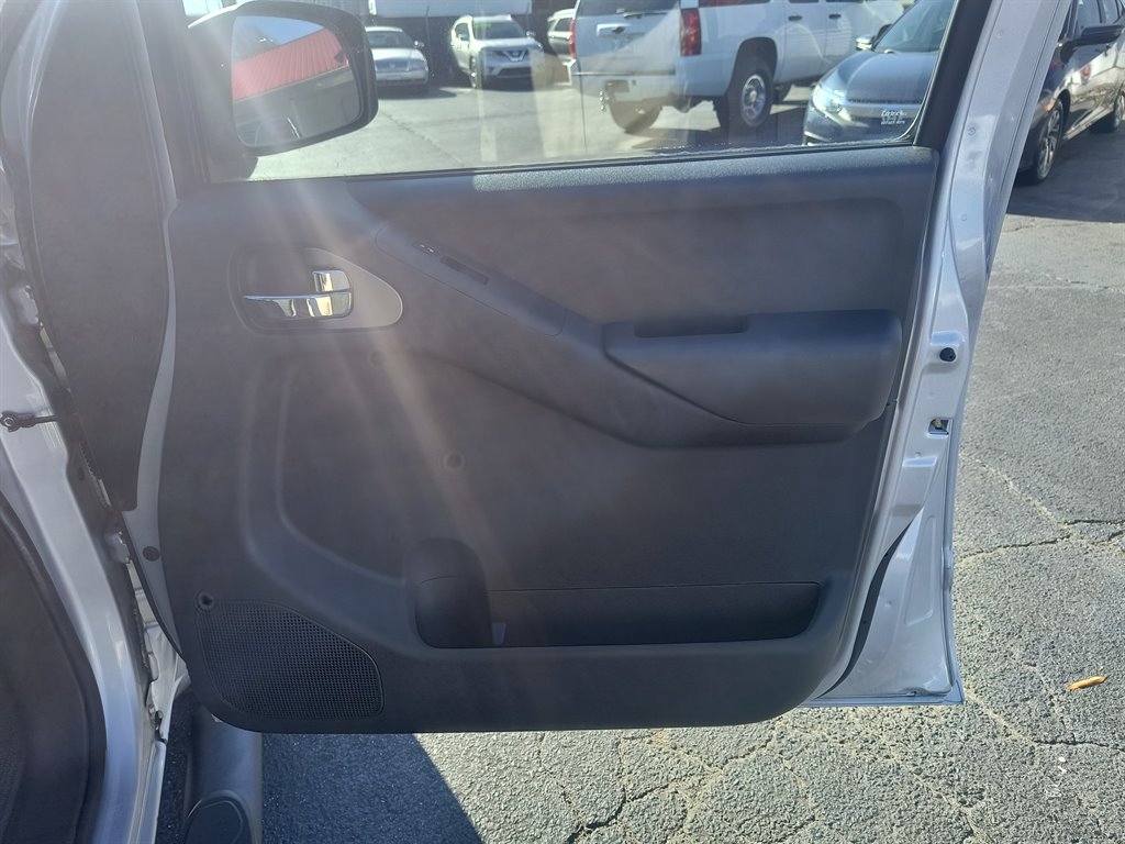 2012 Nissan Frontier - $10,999