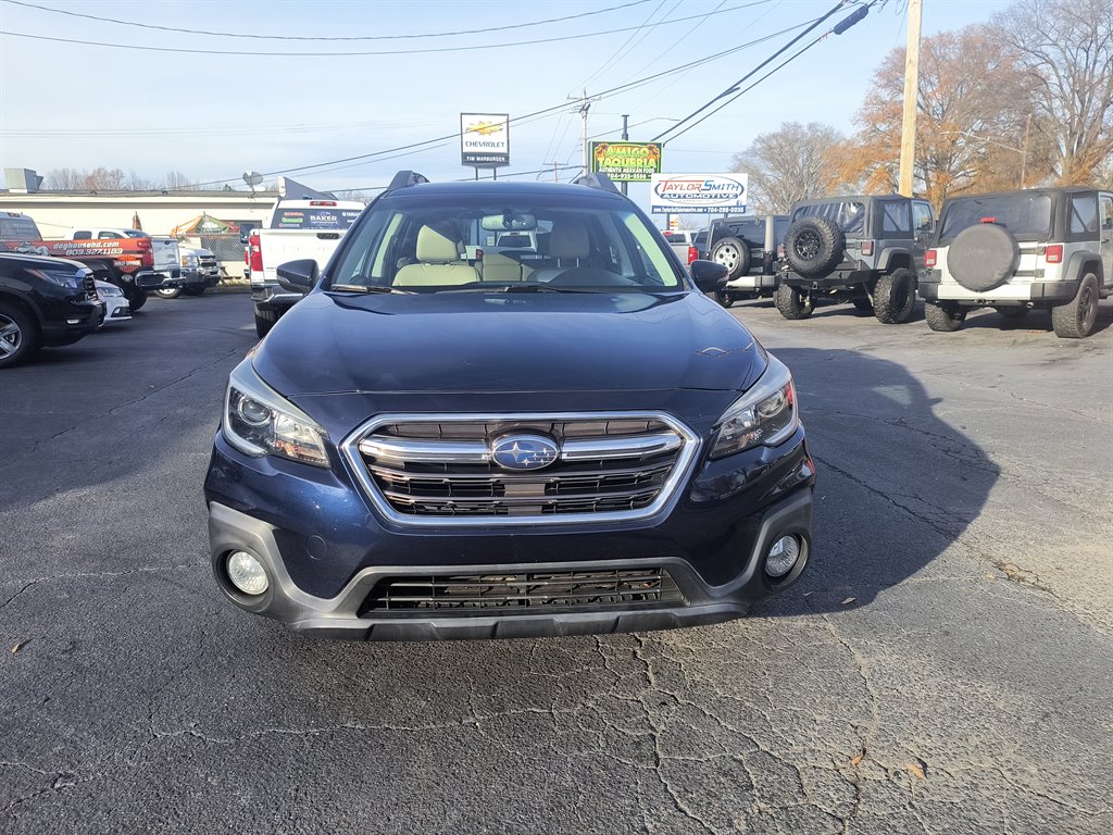 2018 Subaru Outback - $13,999