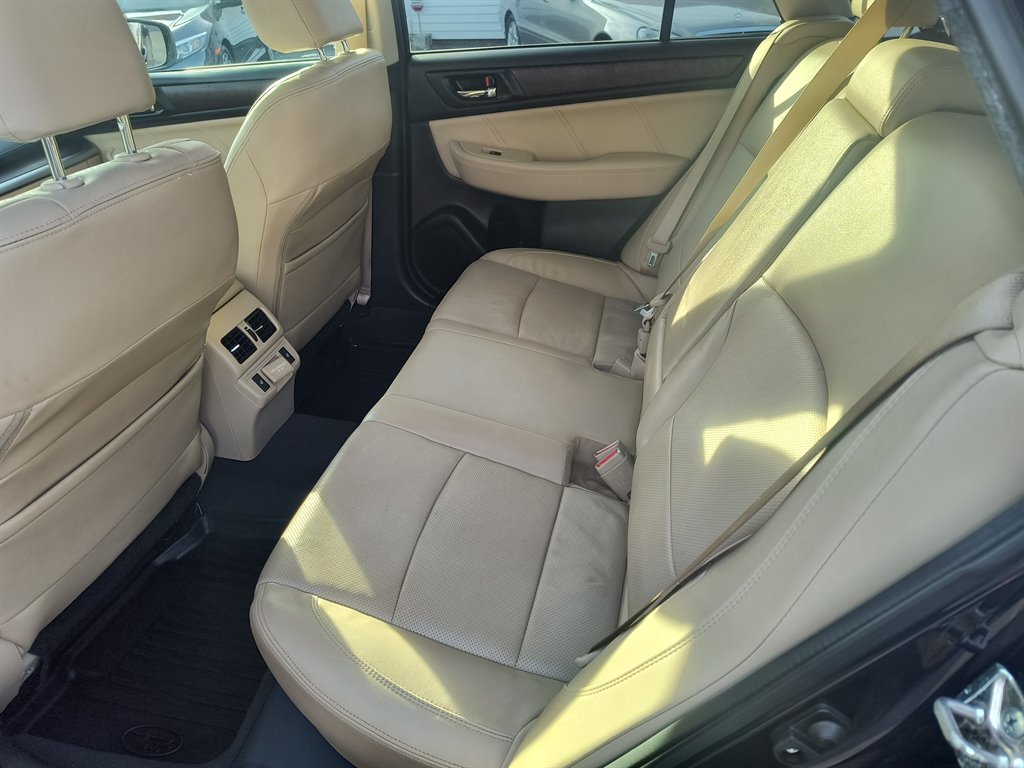 2018 Subaru Outback - $13,999