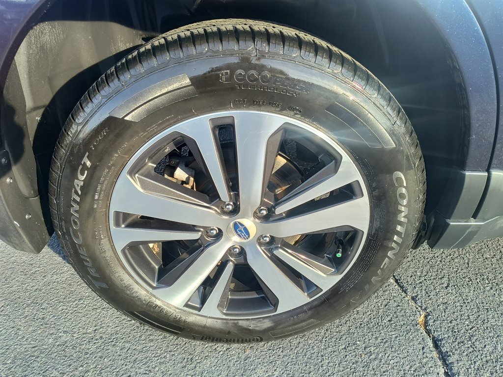 2018 Subaru Outback - $13,999