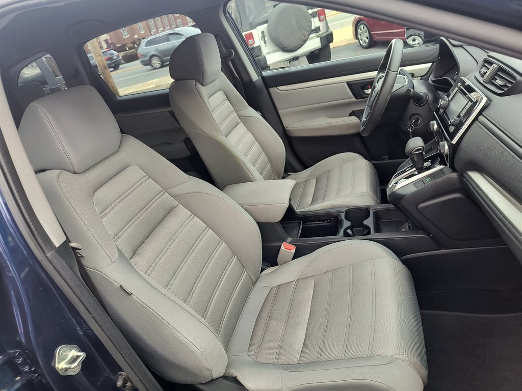 2019 Honda CR-V - $18,900