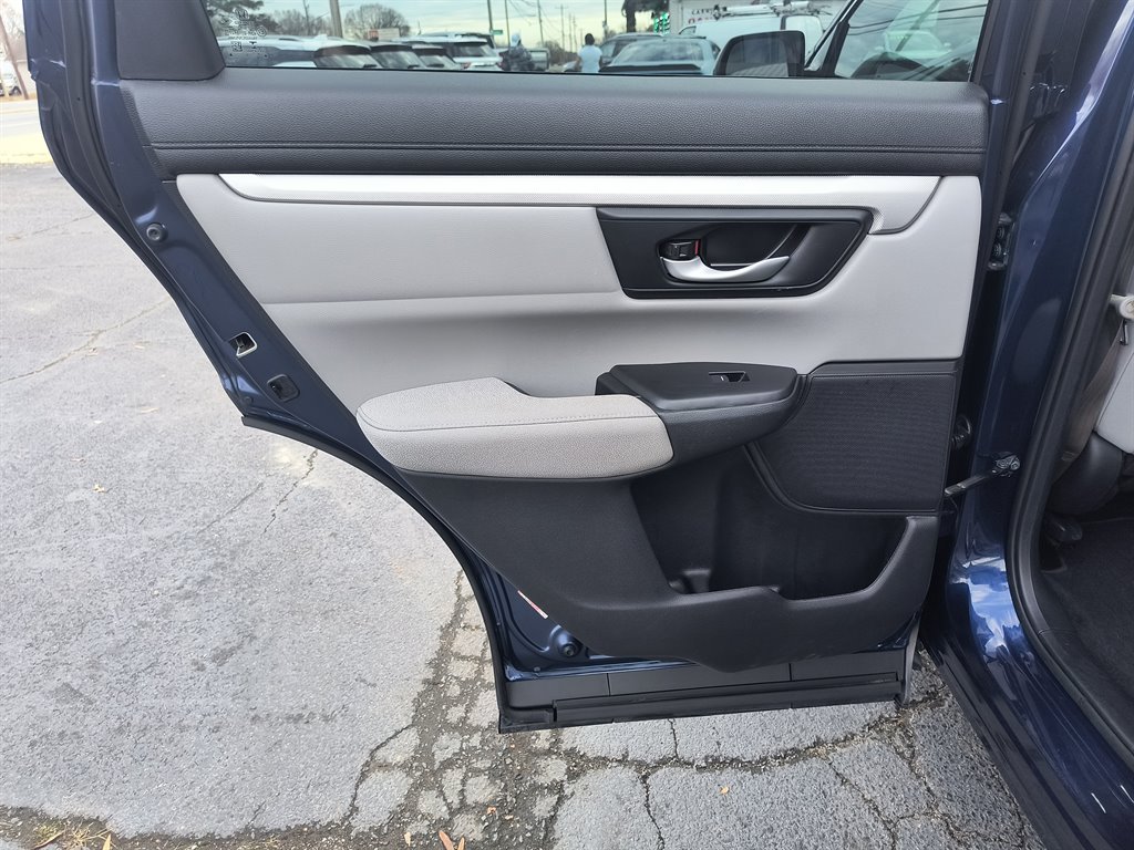 2019 Honda CR-V - $18,900