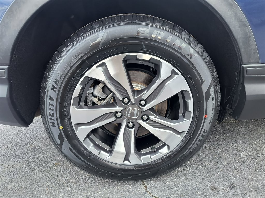 2019 Honda CR-V - $18,900