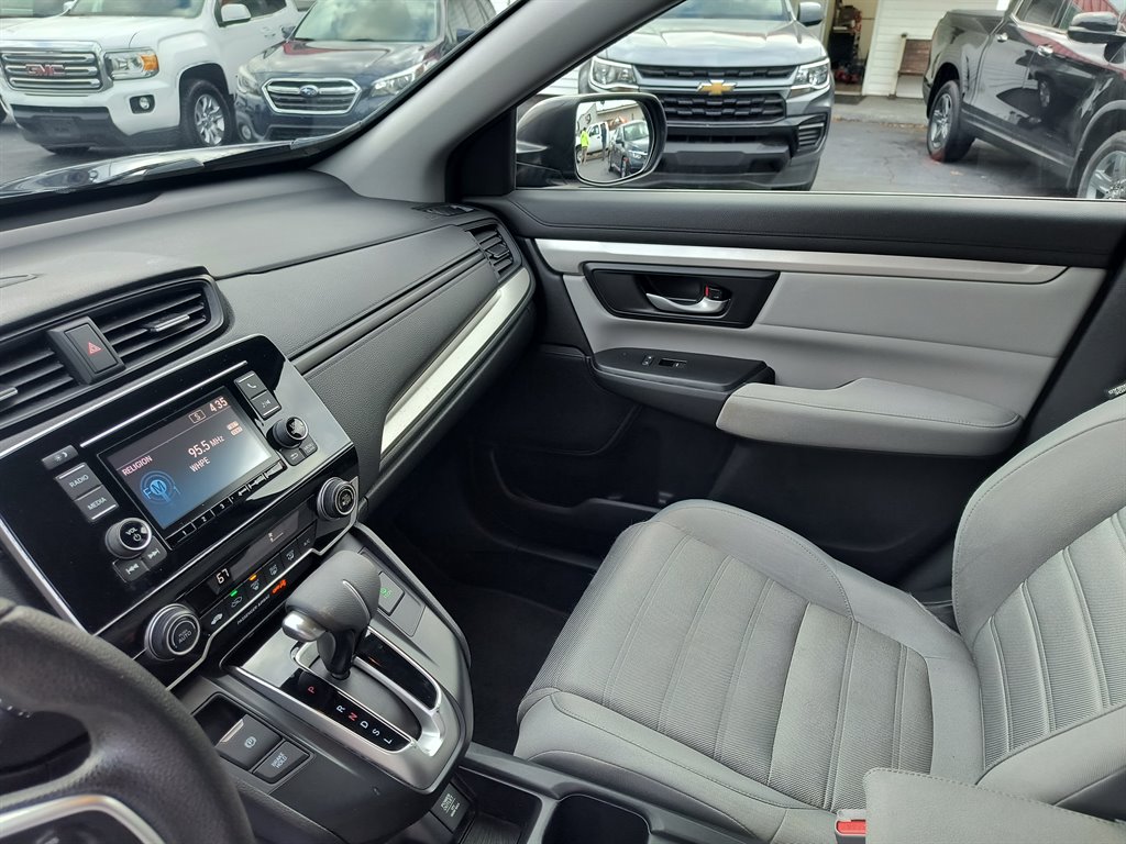 2019 Honda CR-V - $18,900