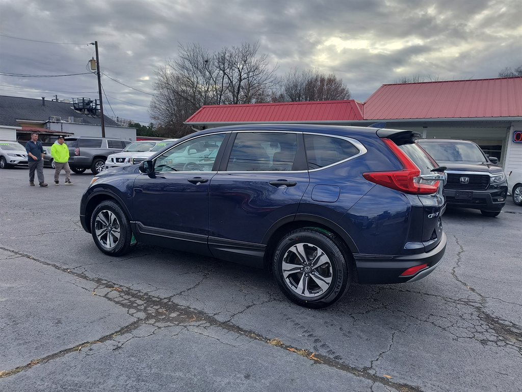 2019 Honda CR-V - $18,900