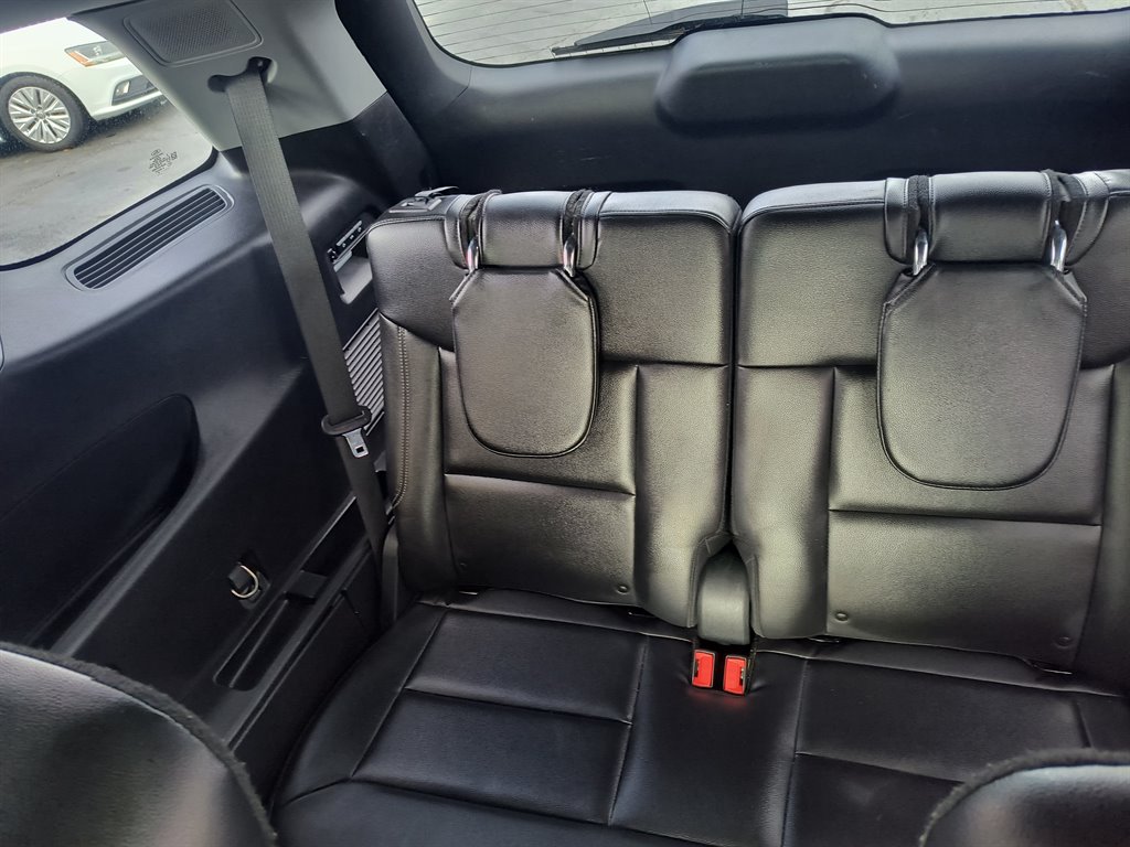 2021 Ford Explorer - $27,999