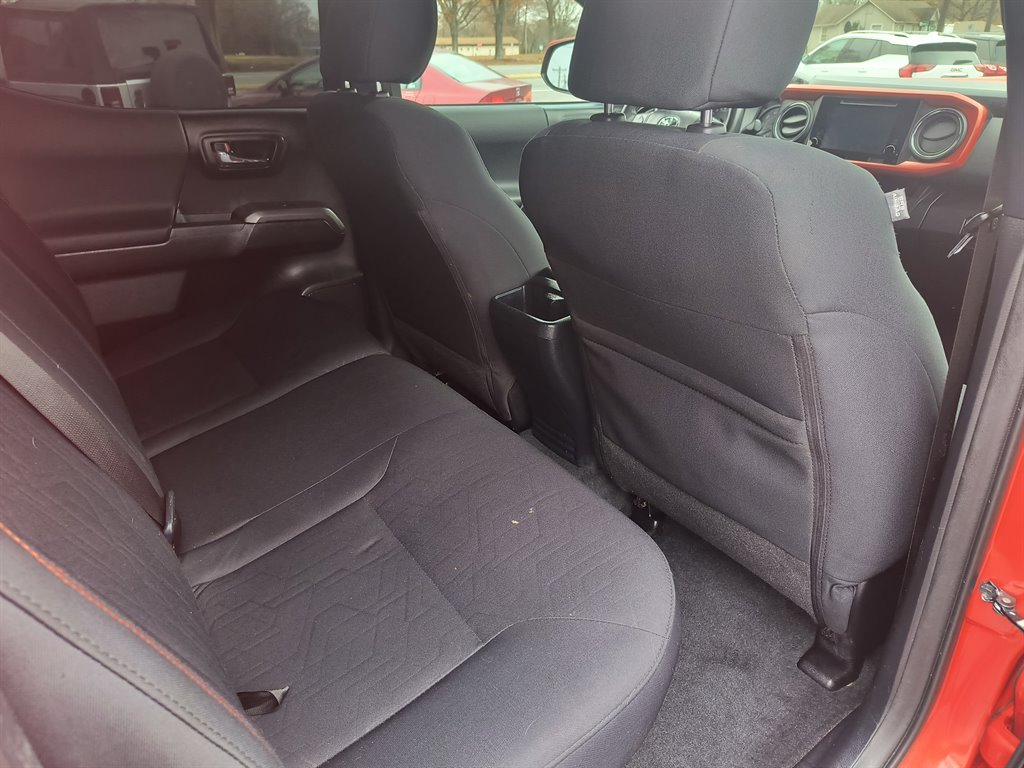 2018 Toyota Tacoma - $26,999
