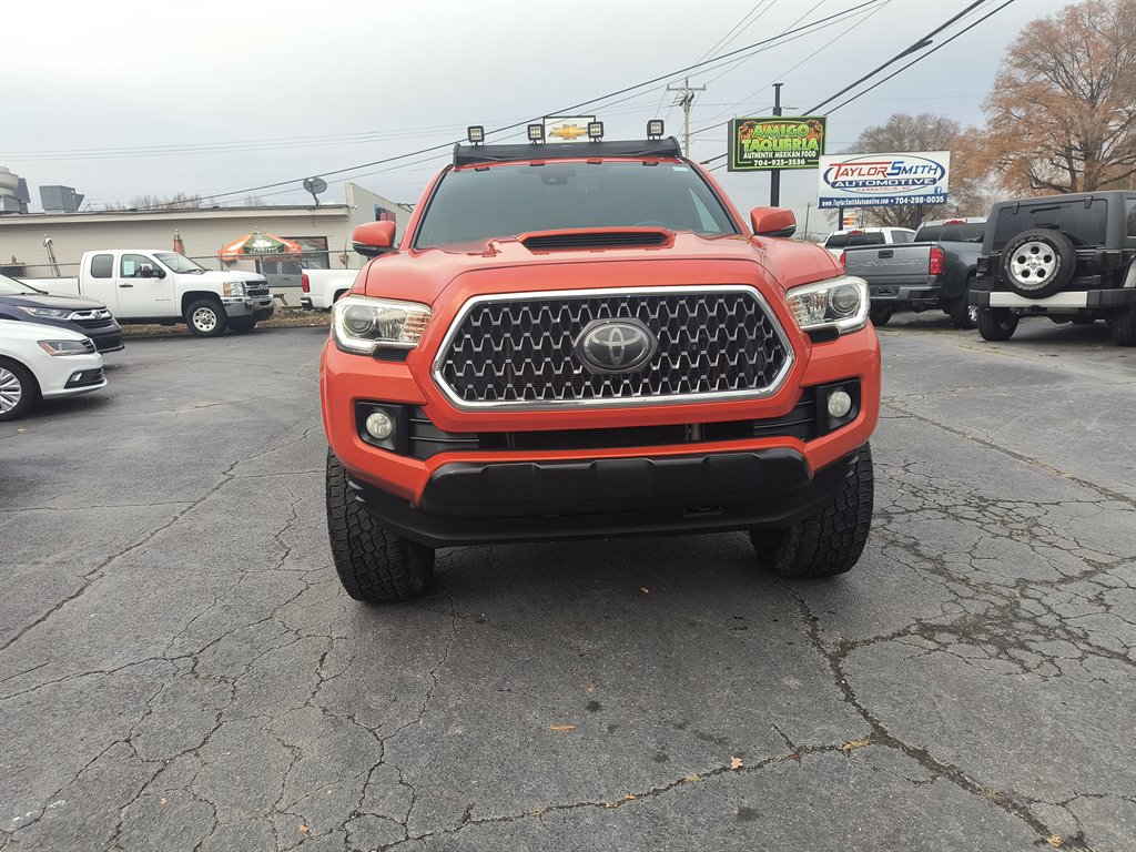2018 Toyota Tacoma - $26,999