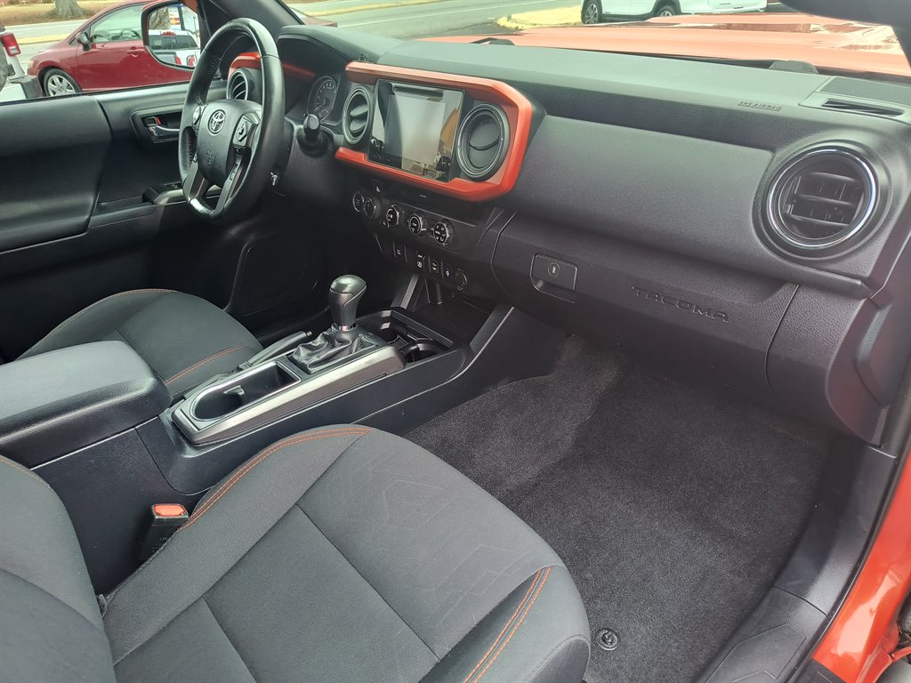 2018 Toyota Tacoma - $26,999