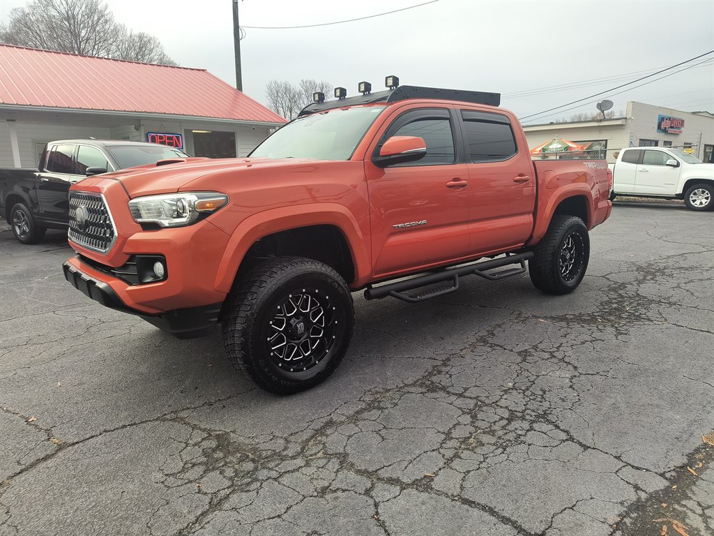 2018 Toyota Tacoma - $26,999