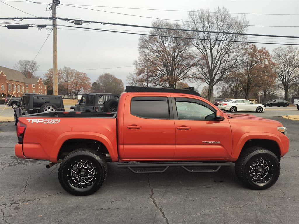 2018 Toyota Tacoma - $26,999
