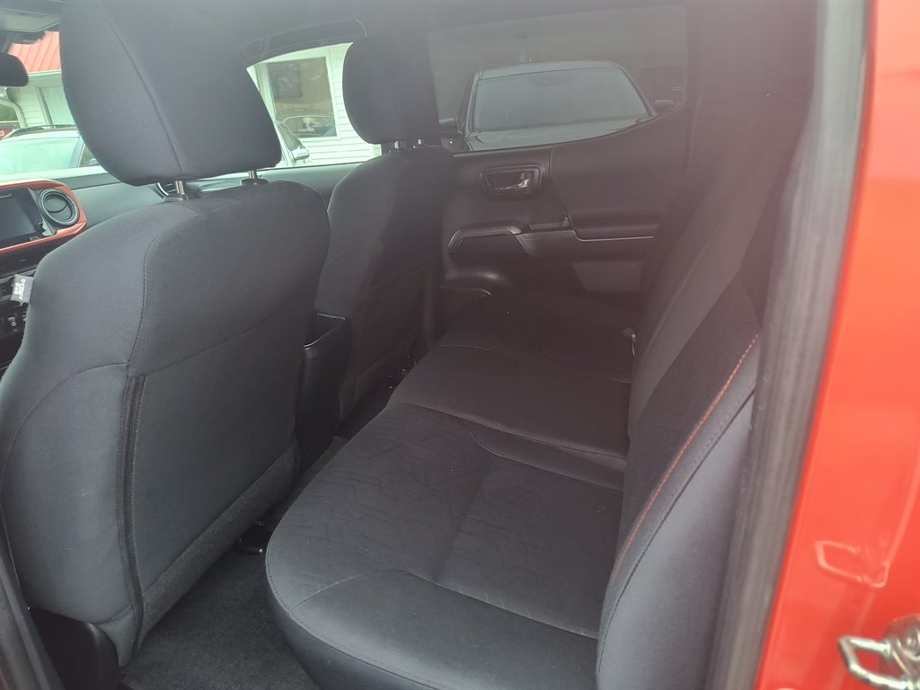 2018 Toyota Tacoma - $26,999