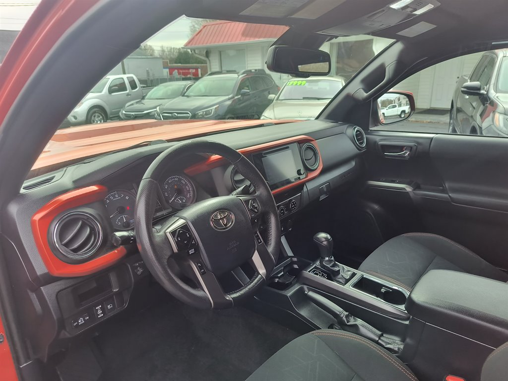 2018 Toyota Tacoma - $26,999