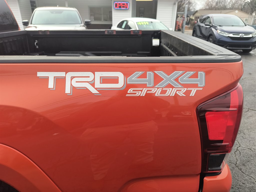 2018 Toyota Tacoma - $26,999