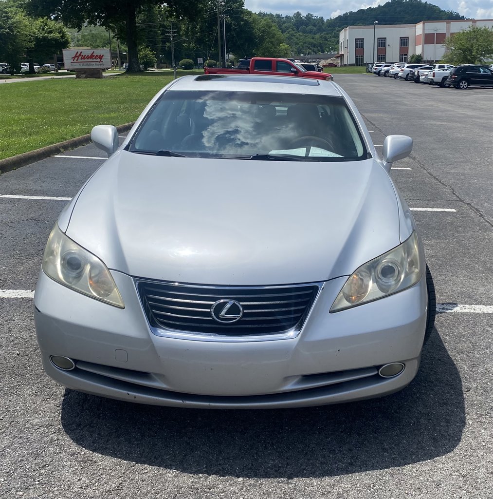 2007 Lexus ES - $8,000