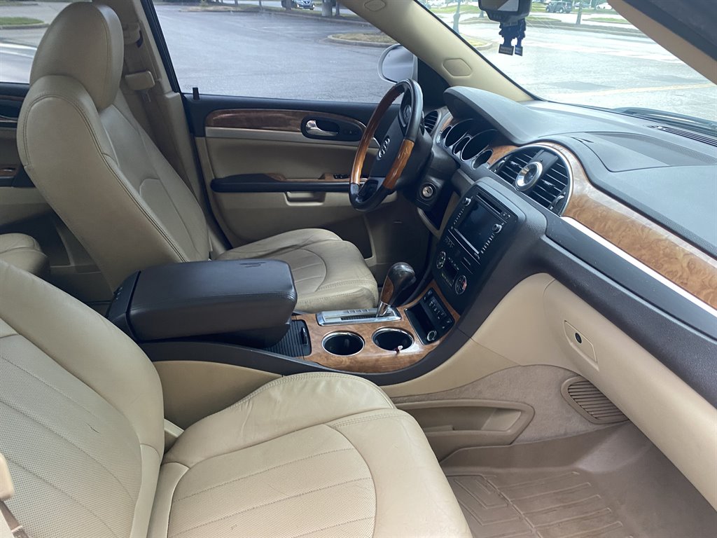 2012 Buick Enclave - $8,000