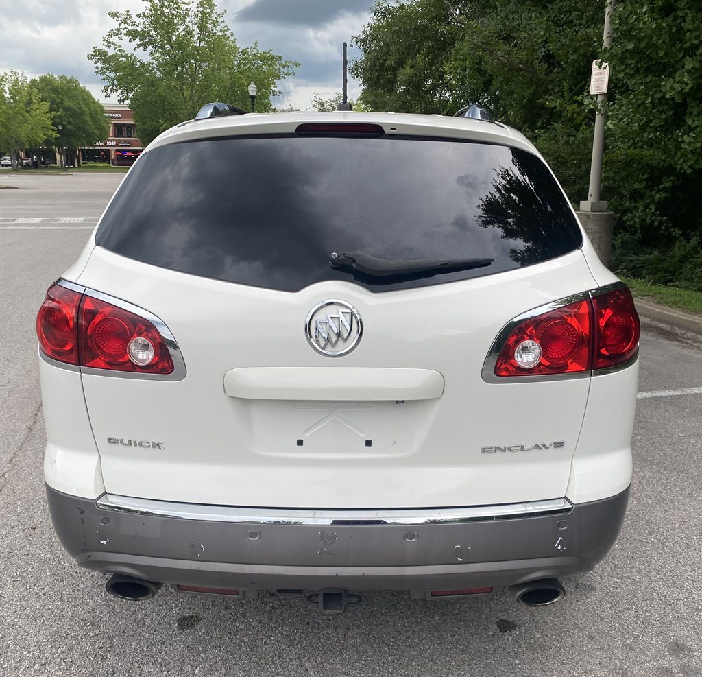 2012 Buick Enclave - $8,000