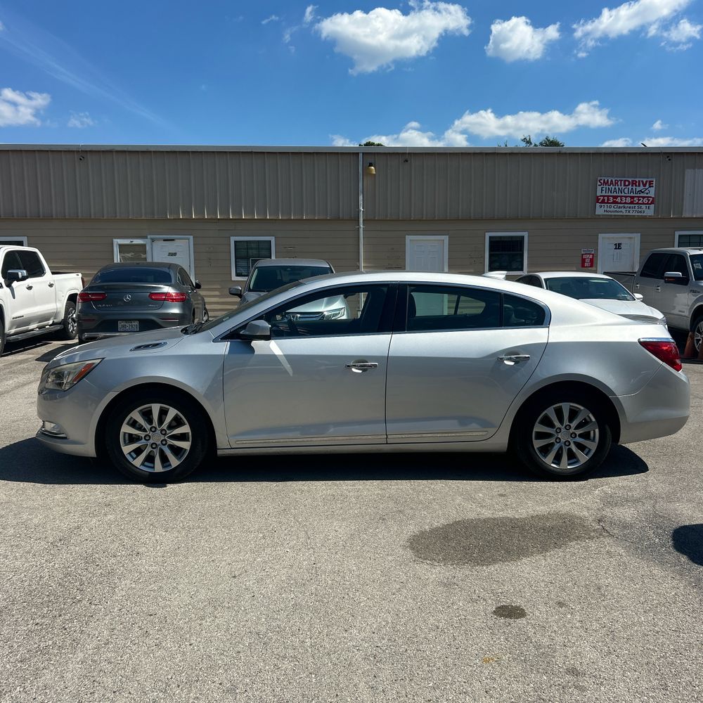 2015 Buick LaCrosse - $12,991
