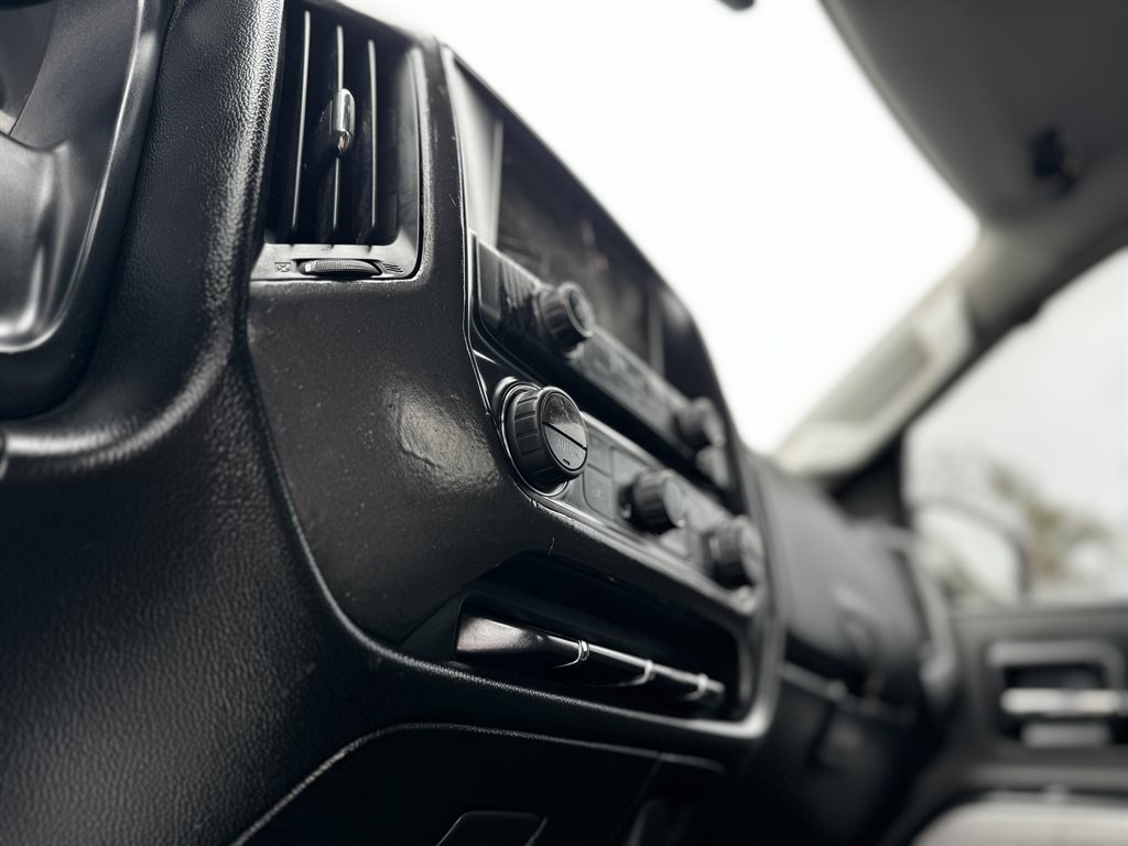 2016 Chevrolet Silverado 1500 LT photo