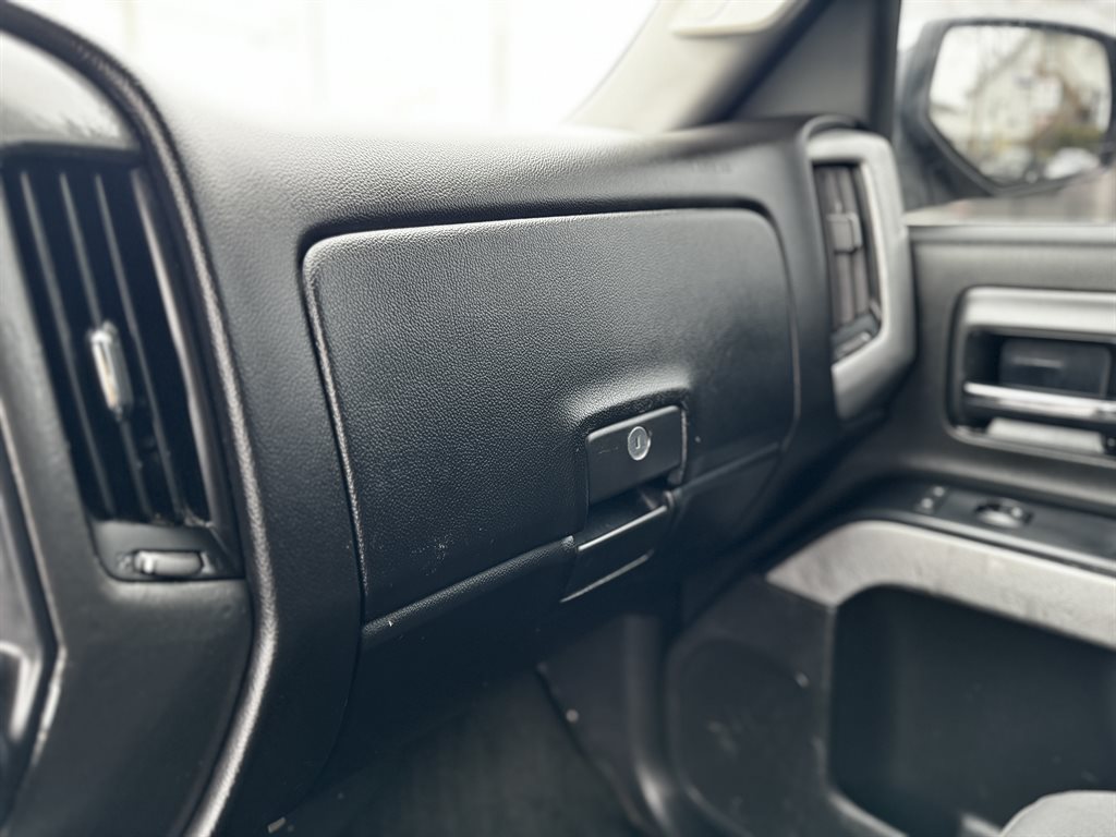 2016 Chevrolet Silverado 1500 LT photo