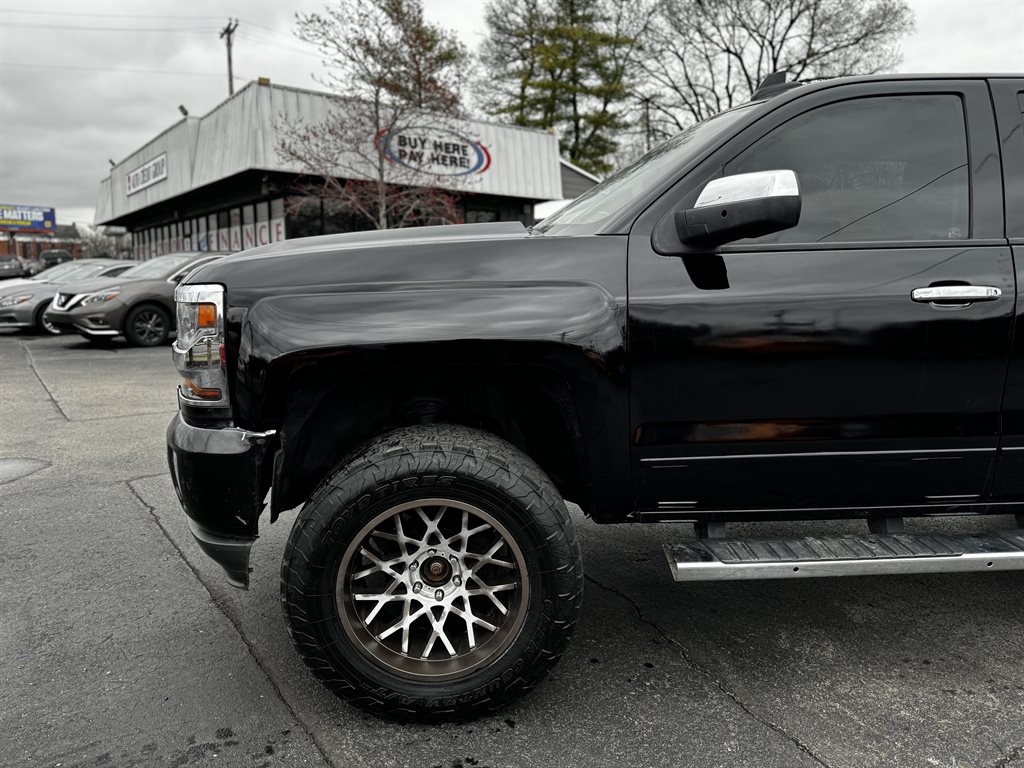 2016 Chevrolet Silverado 1500 LT photo