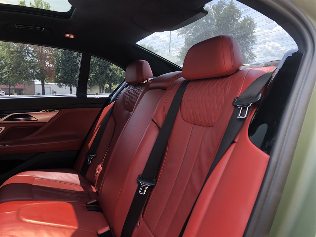 2018 BMW 7-Series 740xe photo