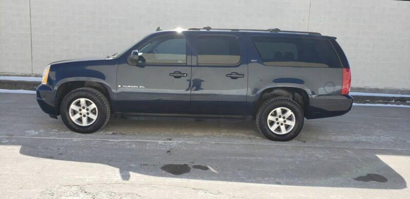 2007 GMC Yukon XL SLE 1500 photo