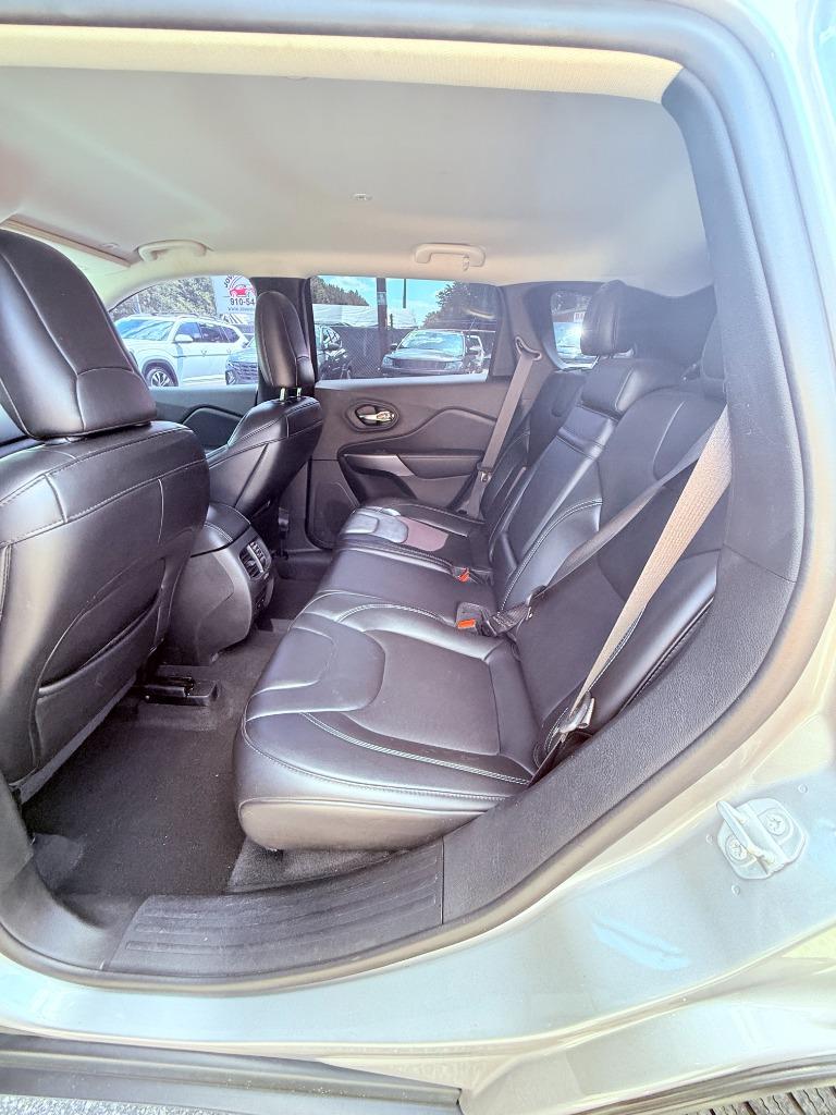 2019 Jeep Cherokee