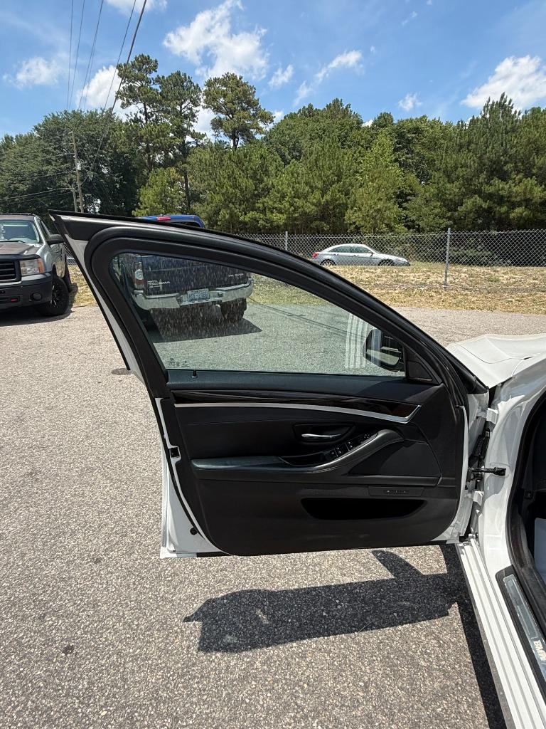2015 BMW 528i