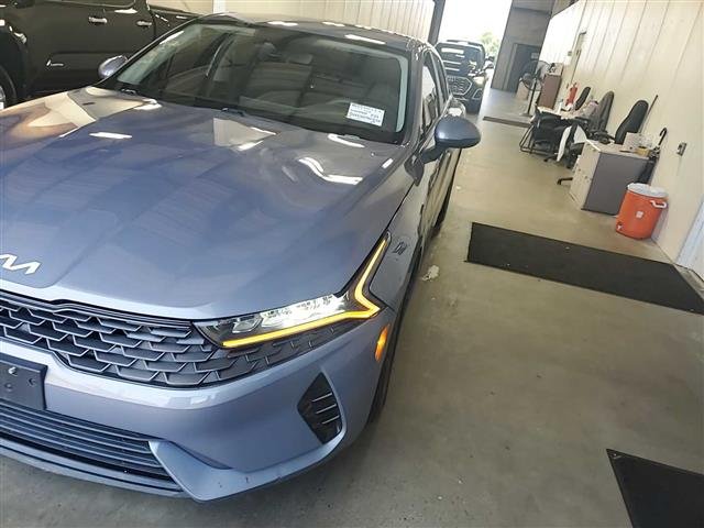 2022 Kia K5
