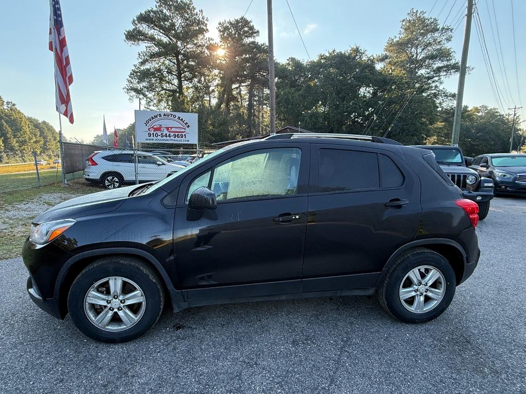 2022 Chevrolet Trax - $11,375