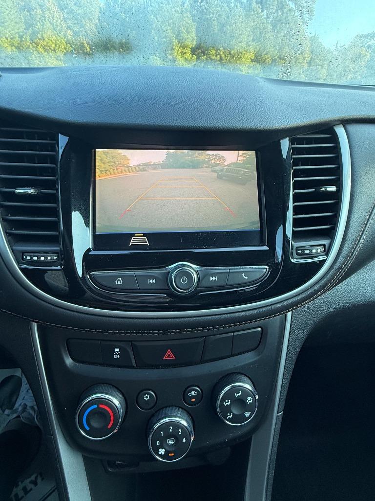 2022 Chevrolet Trax - $11,375
