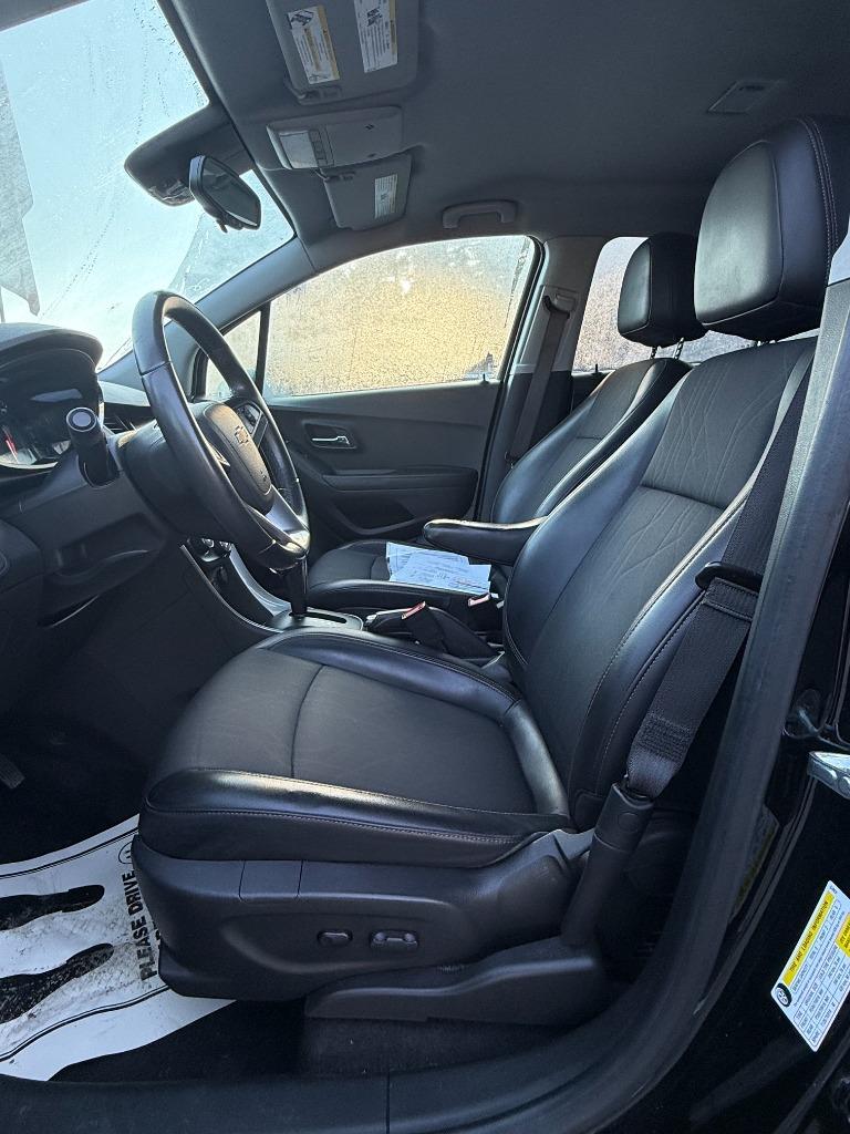 2022 Chevrolet Trax - $11,375