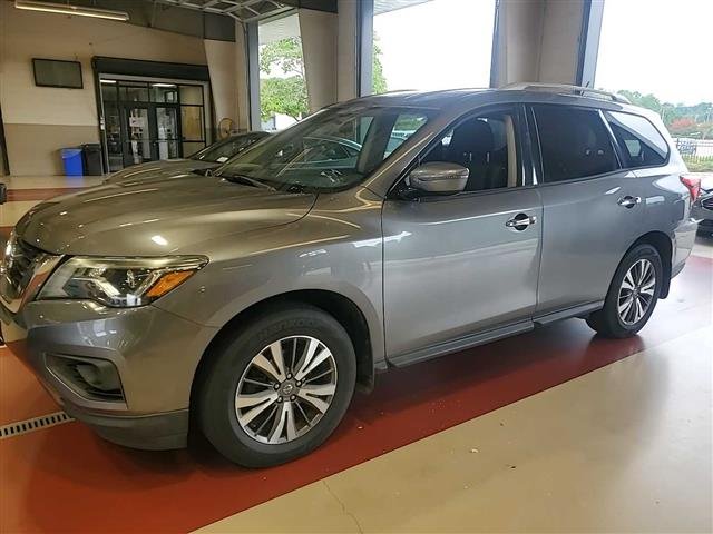 2017 Nissan Pathfinder
