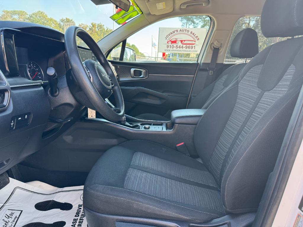 2022 Kia Sorento - $16,650