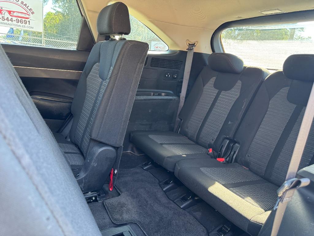 2022 Kia Sorento - $16,650