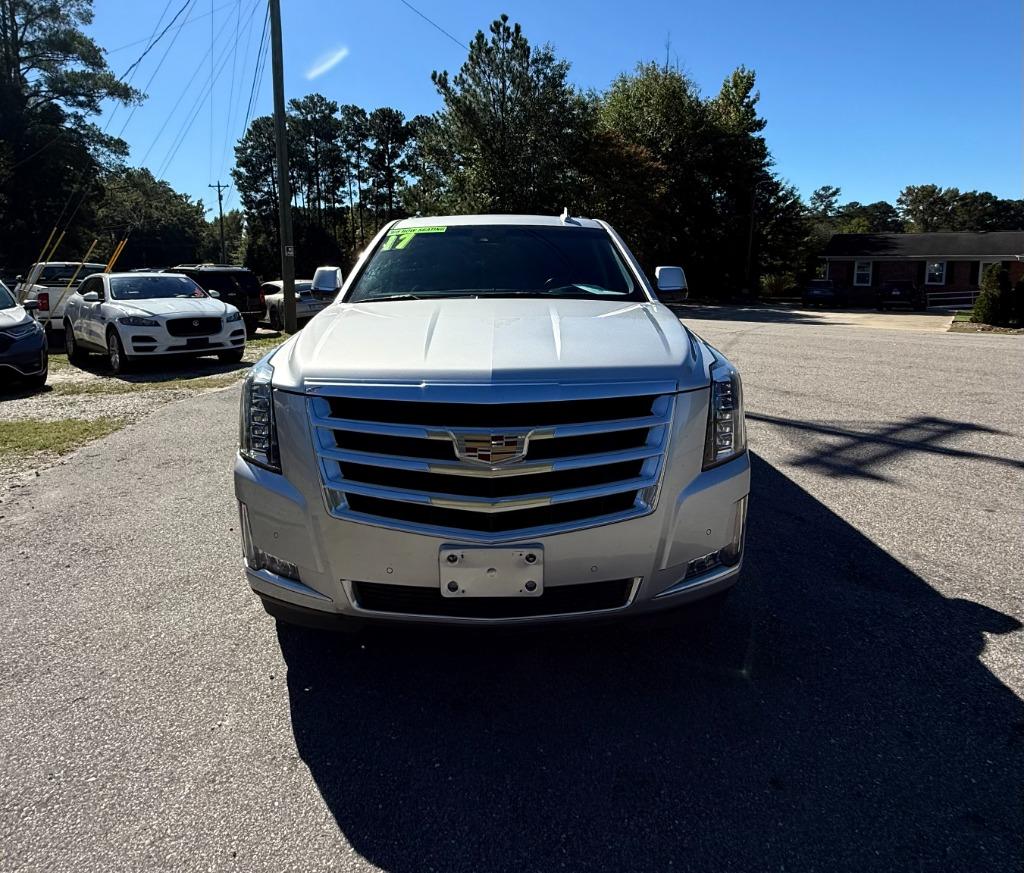 2017 Cadillac Escalade - $22,650