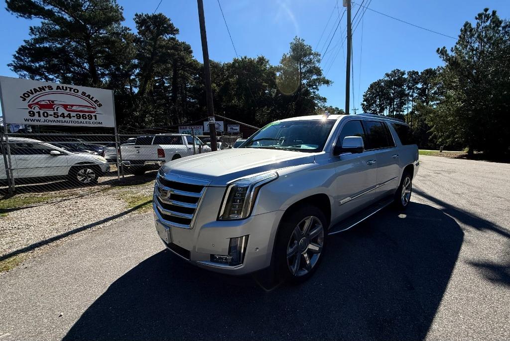2017 Cadillac Escalade - $22,650