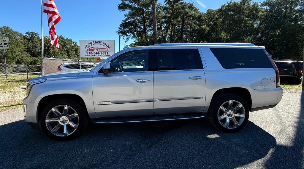 2017 Cadillac Escalade - $22,650