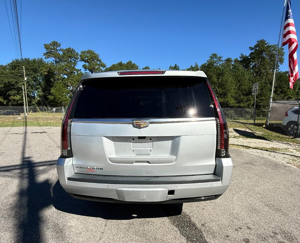 2017 Cadillac Escalade - $22,650