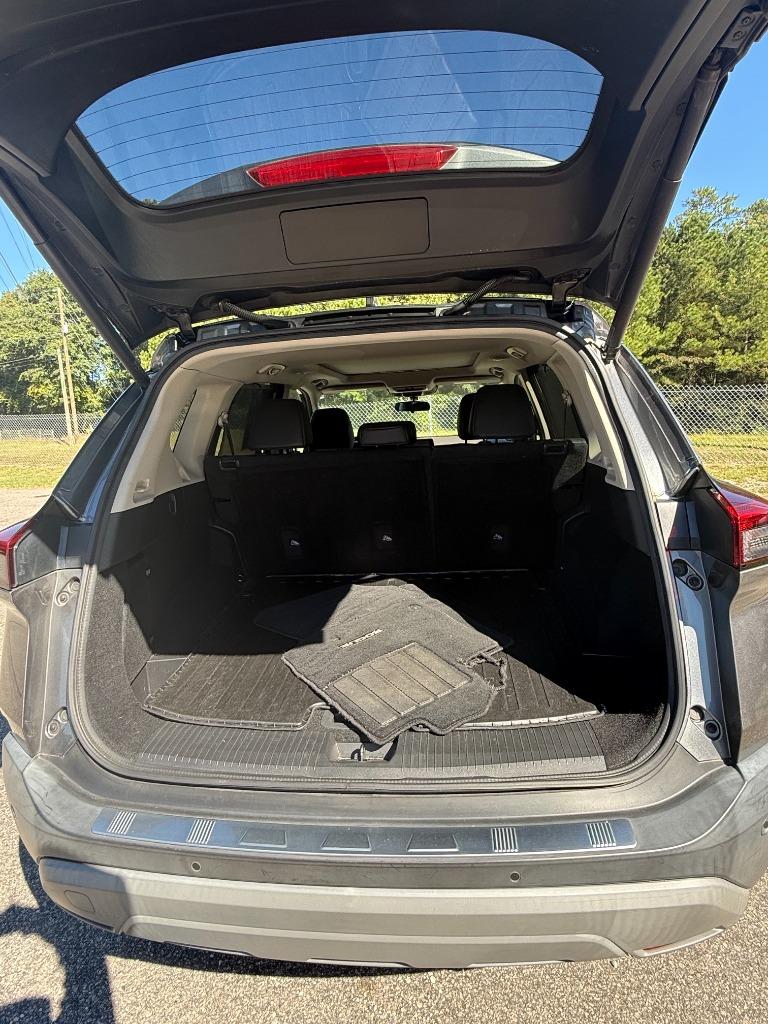2021 Nissan Rogue - $17,400