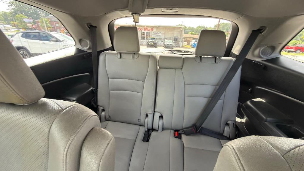 2018 Honda Pilot - $18,995