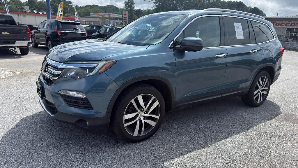 2018 Honda Pilot - $18,995