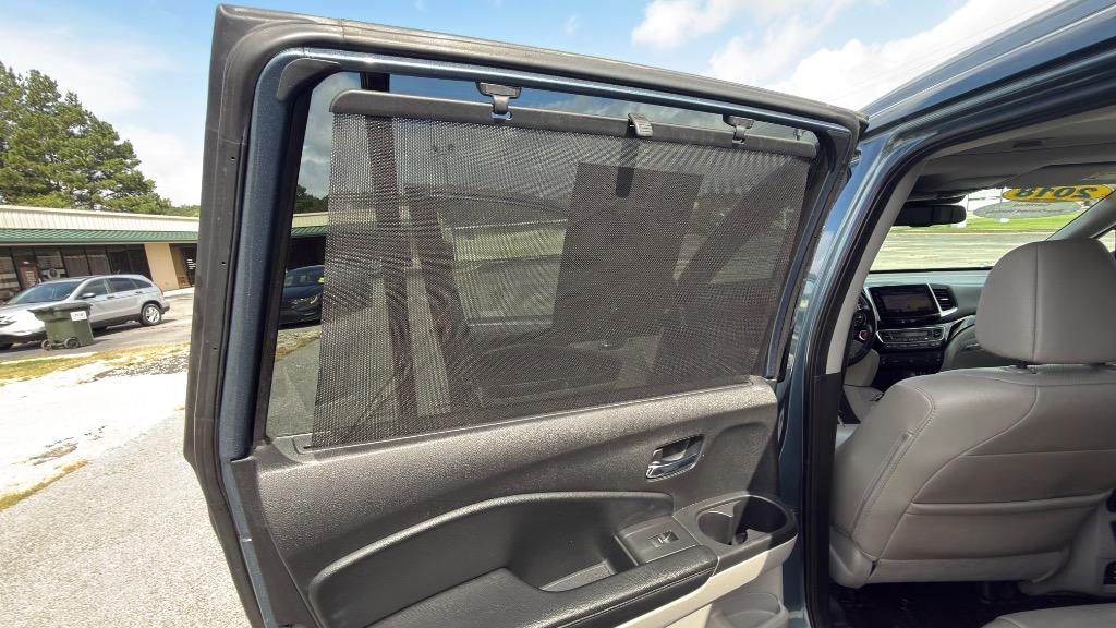 2018 Honda Pilot - $18,995